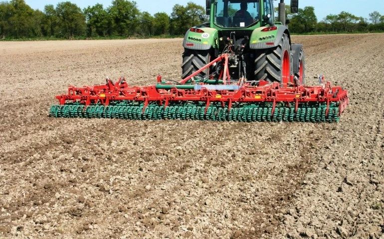 القصرين: تخصيص مساحات هامة لزراعة الأعلاف الخريفية والربيعية