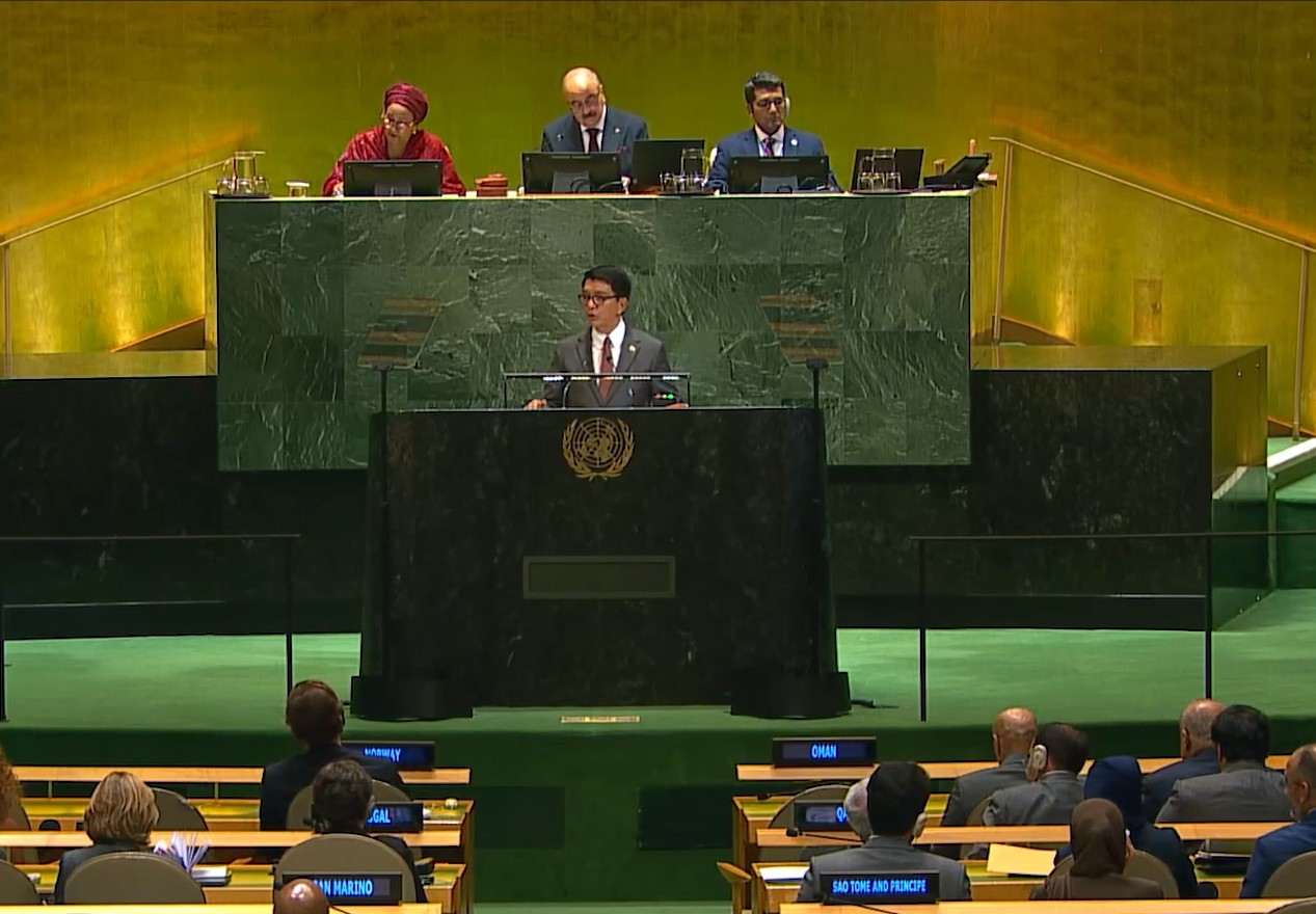 وزير الشؤون الخارجية يترأّس جلسة للجمعية العامة بنيويورك في جزئها رفيع المستوى