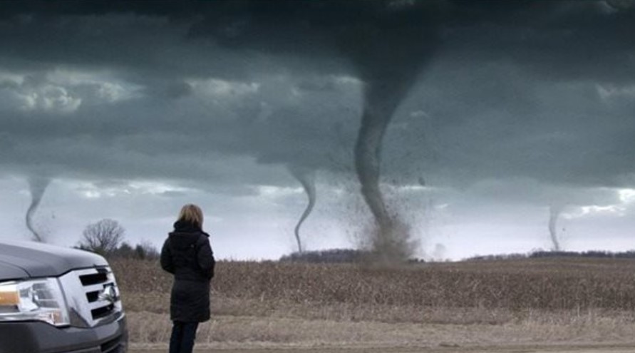 الفلبين : إغلاق المدارس وتعليق الرحلات الجوية مع اقتراب عاصفة ’’بوالوي’’