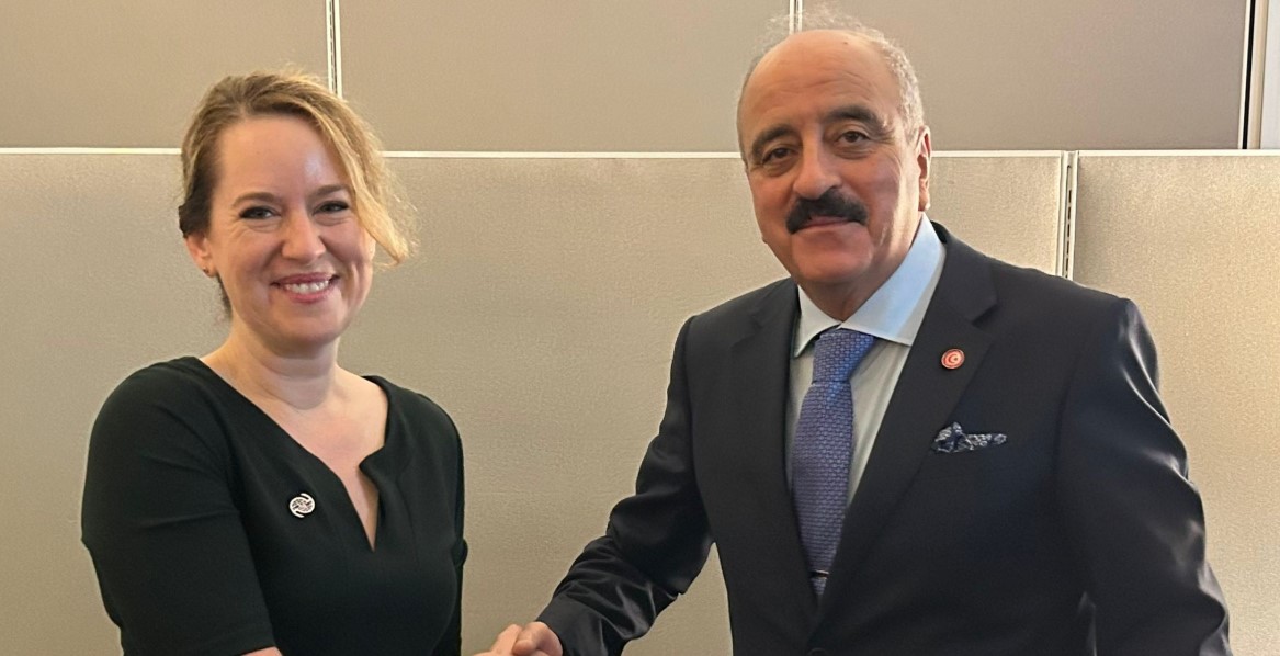 تونس تُؤكد مجددا موقفها الرافض بأن تكون أرض عبور أو إقامة للمهاجرين غير النظاميين