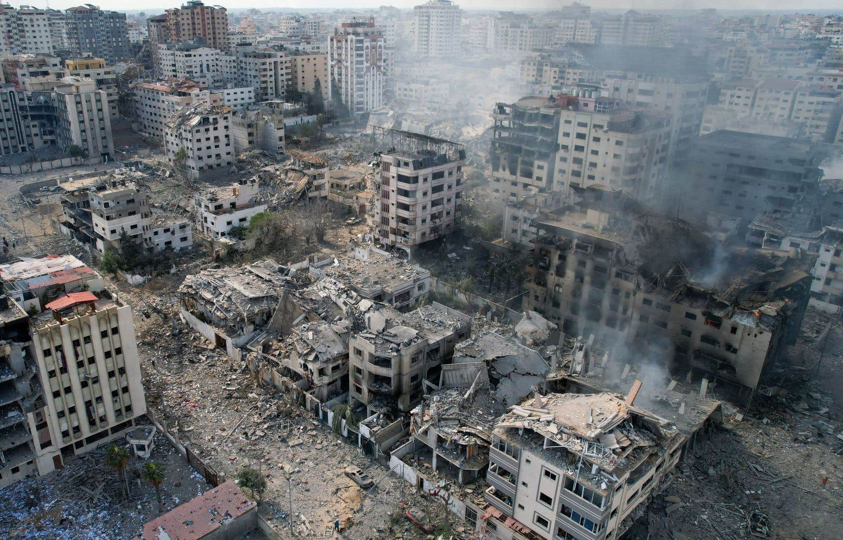 استشهاد 23 فلسطينيا في قصف صهيوني على أماكن متفرقة من قطاع غزة