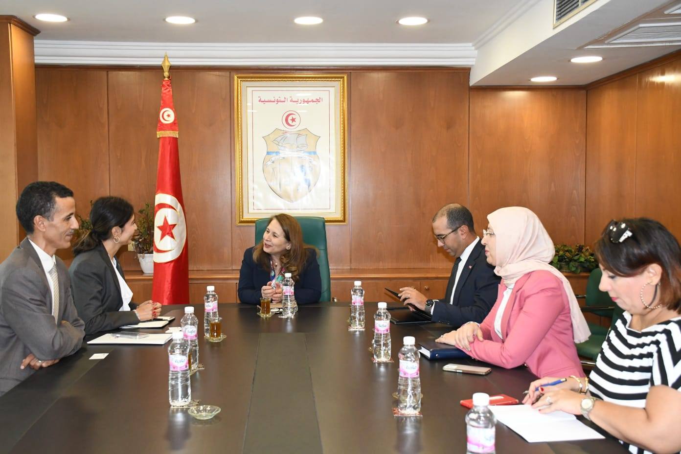 تطوير مجالات التعاون مع شركة "طوطال انرجي تونس "