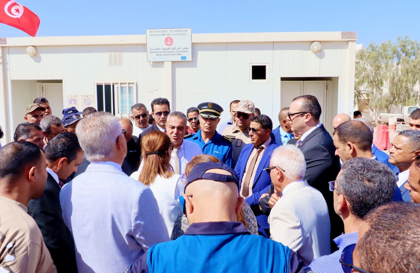 لجنة الدفاع والأمن بالبرلمان في زيارة متابعة لعمل المعبر الحدودي بــذهيبة