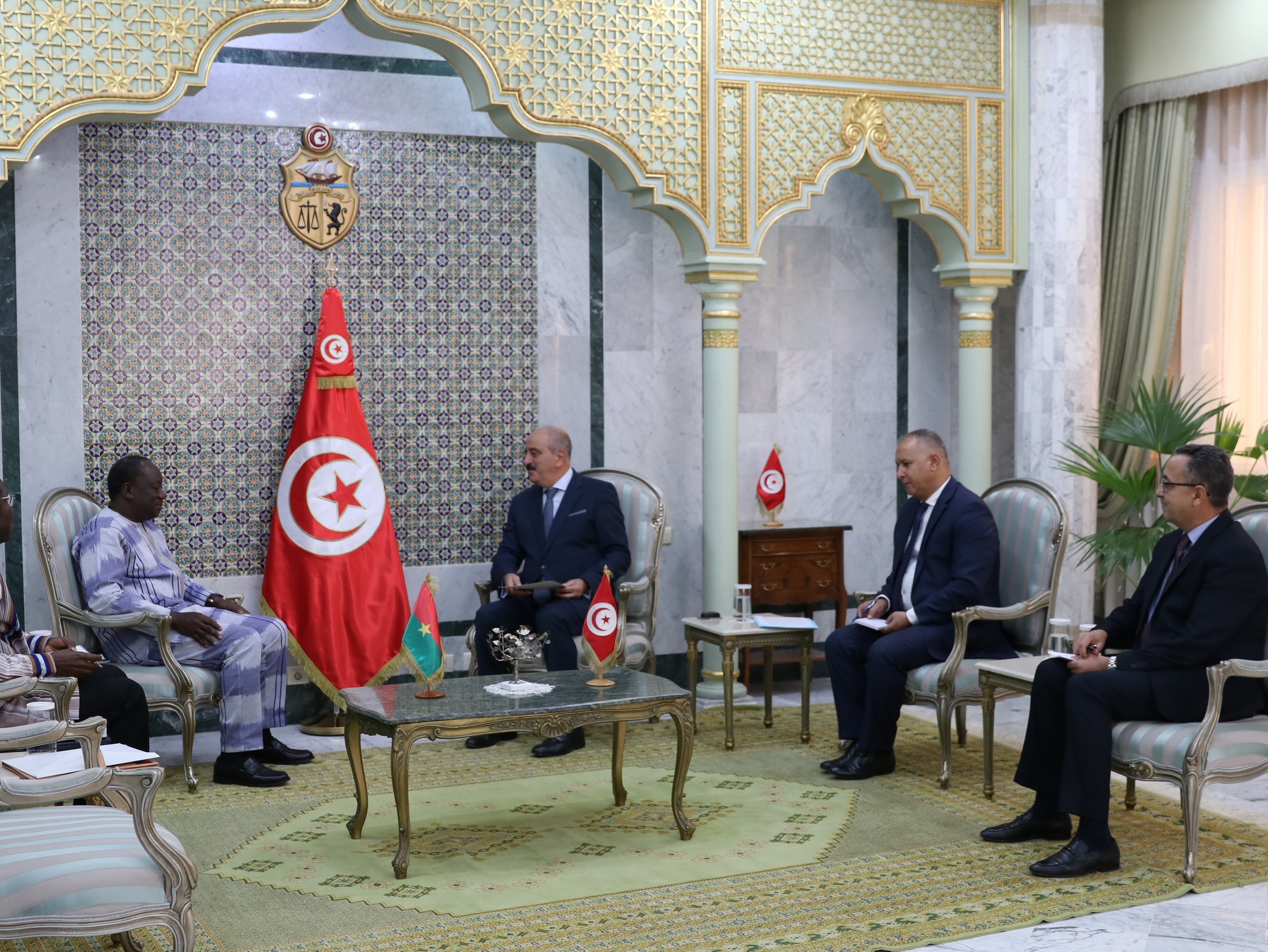 وزير الخارجية يتسلّم نسخة من أوراق اعتماد السفير الجديد لبوركينافاسو لدى تونس