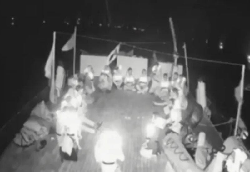 الاحتلال الصهيوني يعتقل عشرات النشطاء على متن سفن أسطول الصمود والفريق القانوني المساند لهم يعتبرها جريمة حرب ومخالفة صريحة للقانون الدولي