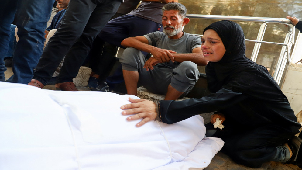 مصادر طبية .. ارتفاع حصيلة شهداء العدوان على قطاع غزة منذ فجر اليوم إلى 53
