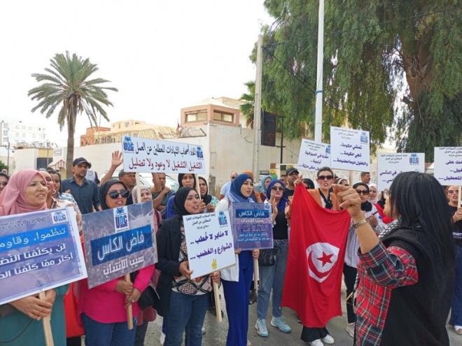 رئيس مجلس نواب الشعب يؤكد التزام المجلس بمعالجة ملف أصحاب الشهائد العليا المعطلين عن العمل