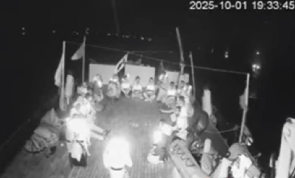 37 منظمة تطالب بإطلاق سراح المشاركين في أسطول الصمود وتأمين عوتهم إلى بلدانهم بصفة عاجلة