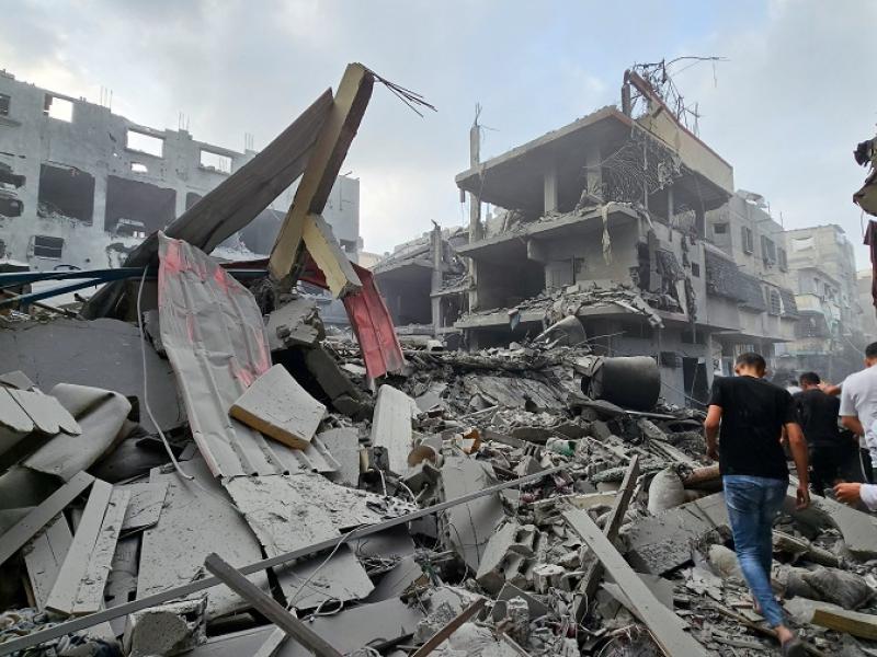 استشهاد أربعة فلسطينيين وإصابة آخرين بقصف الاحتلال مدينة غزة وخان يونس