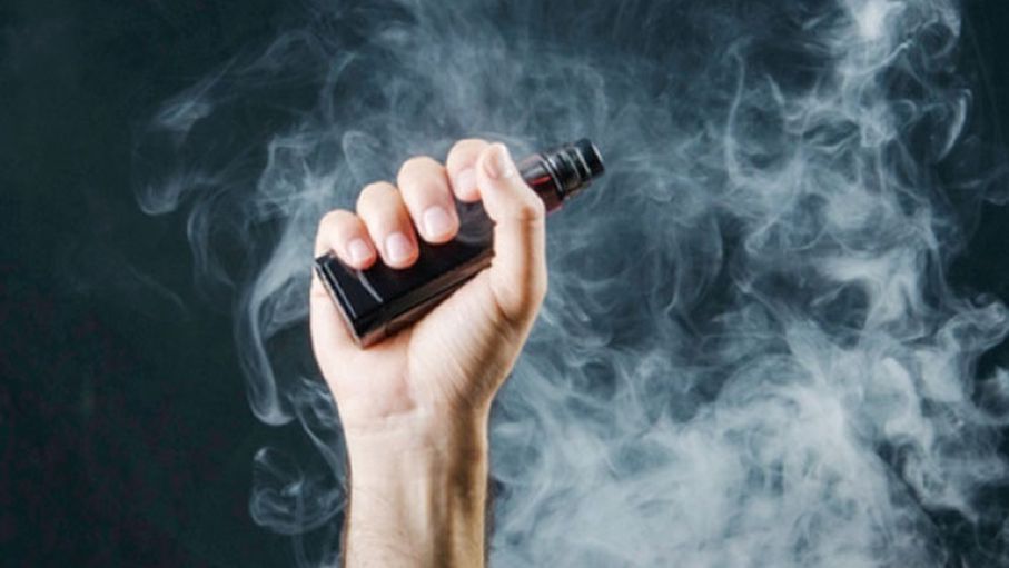 الصحة العالمية: 15 مليون مراهق يحترقون بالسجائر الإلكترونية