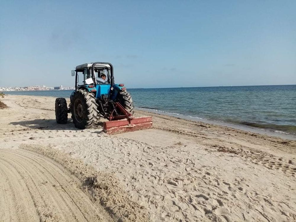 "حواجز صخرية ورمال": سوسة تدافع عن شواطئها بمشروع 3 ملايين دينار لحماية سيدي عبد الحميد