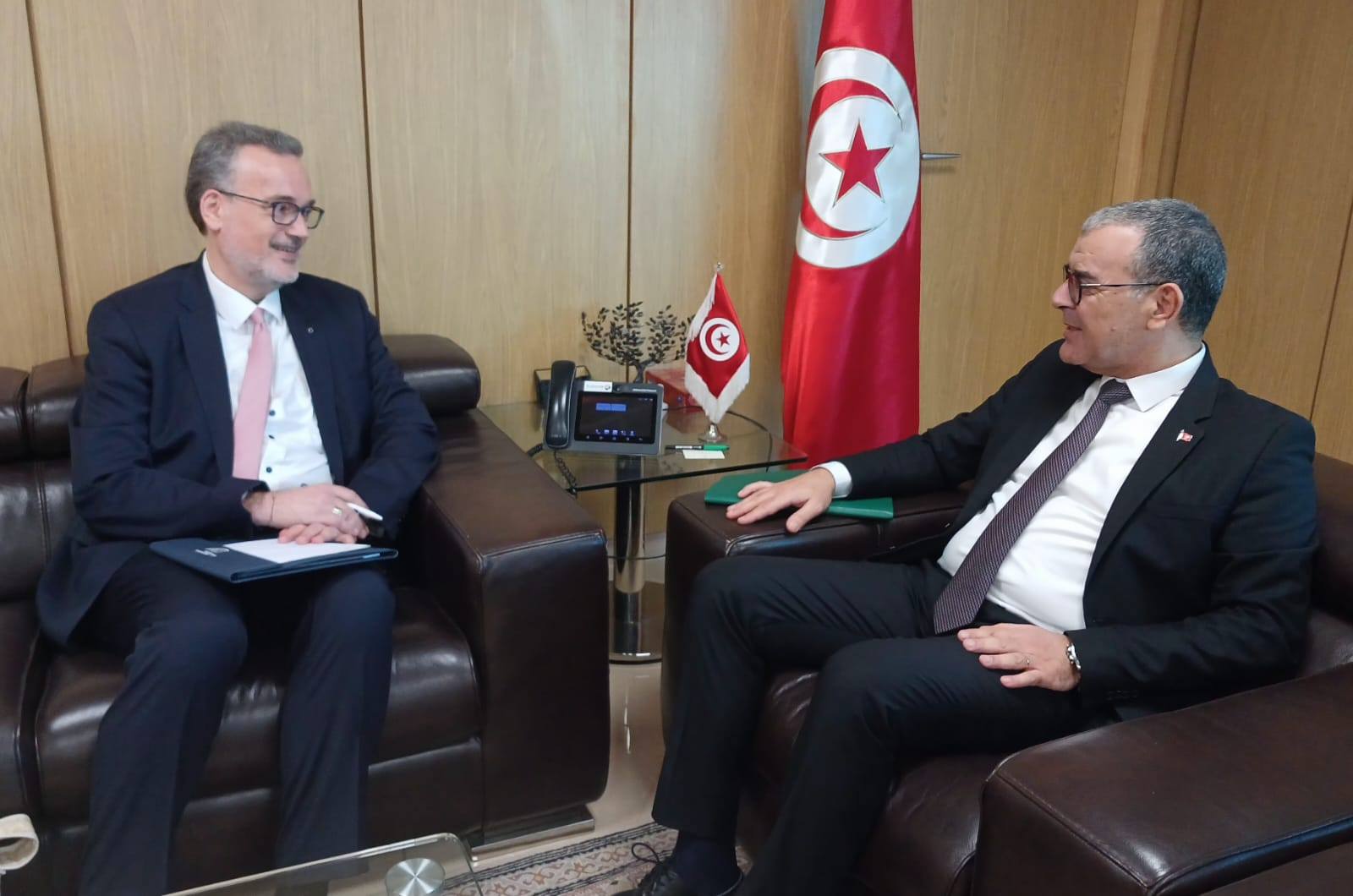 تونس والبنك الأوروبي للاستثمار: رغبة مشتركة لتعزيز التعاون