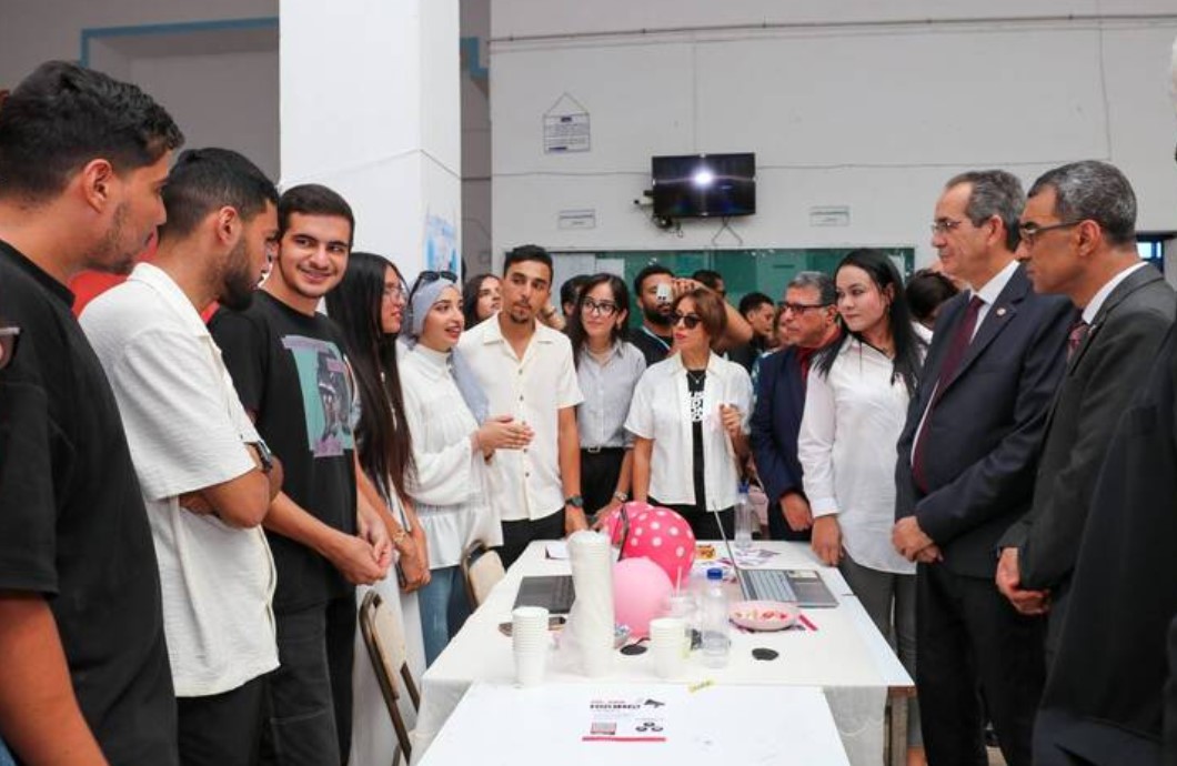 سوسة: وزير التعليم العالي يُعاين انطلاقة العودة الجامعية