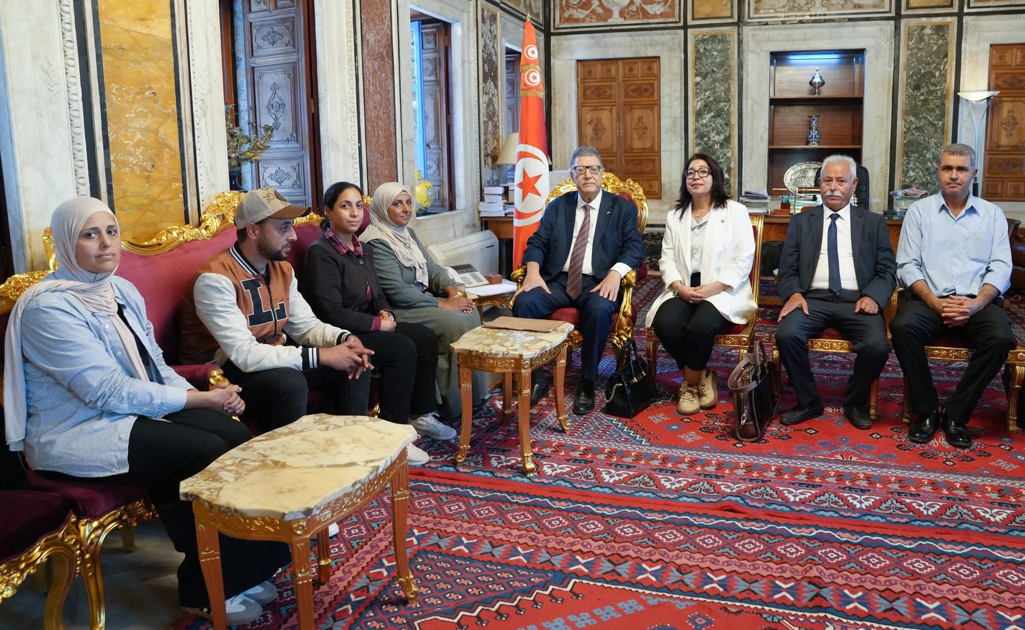 رئيس مجلس نواب الشعب يستقبل ممثلين عن المرشدين التطبقيين