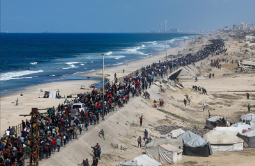 Des milliers de Palestiniens regagnent le nord de Gaza après l’entrée en vigueur du cessez-le-feu