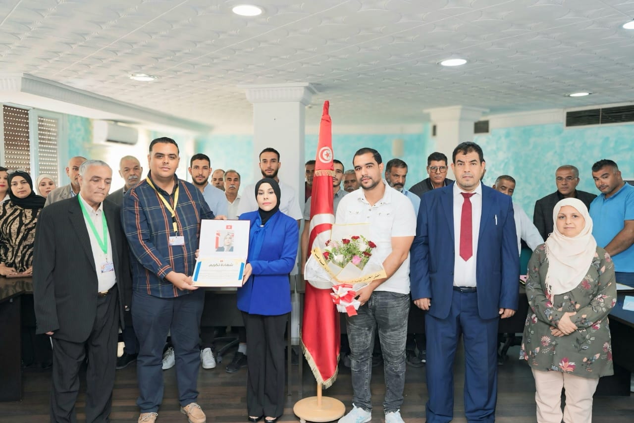 المرافقة والمتابعة الدورية لملف الشركات الاهلية محور جلسة عمل بوزارة  التشغيل والتكوين المهني
