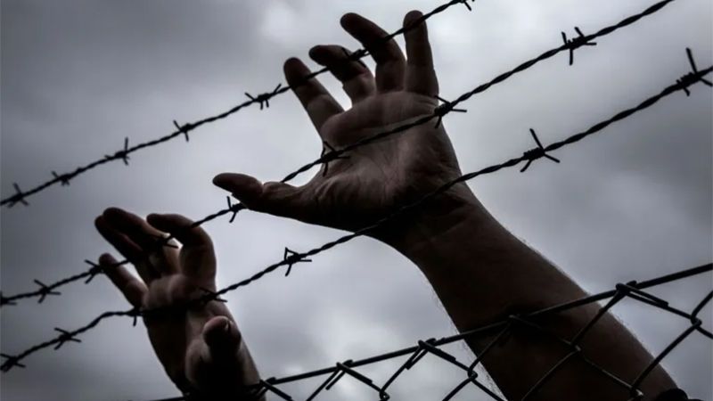 الاحتلال الصهيوني يفرج عن 83 معتقلا من "عوفر" في إطار المرحلة الأولى من اتفاق وقف إطلاق النار
