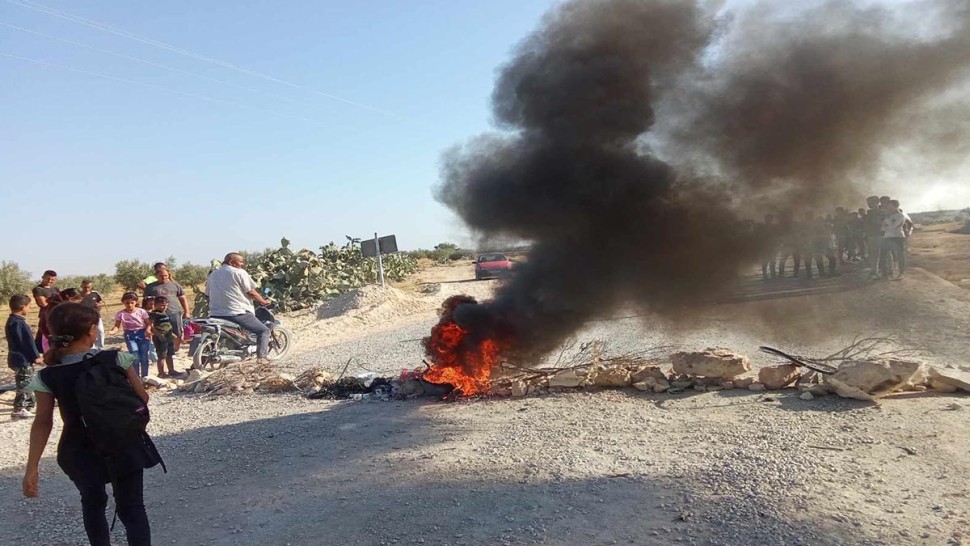 النفيضة: وقفة احتجاجية بسبب غياب النقل المدرسي  بمنطقة قريميط.