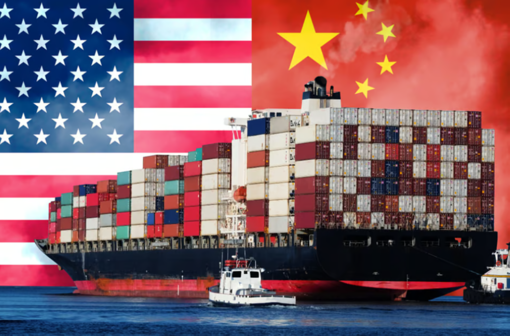 الصين تبدأ فرض رسوم موانئ على السفن الأمريكية