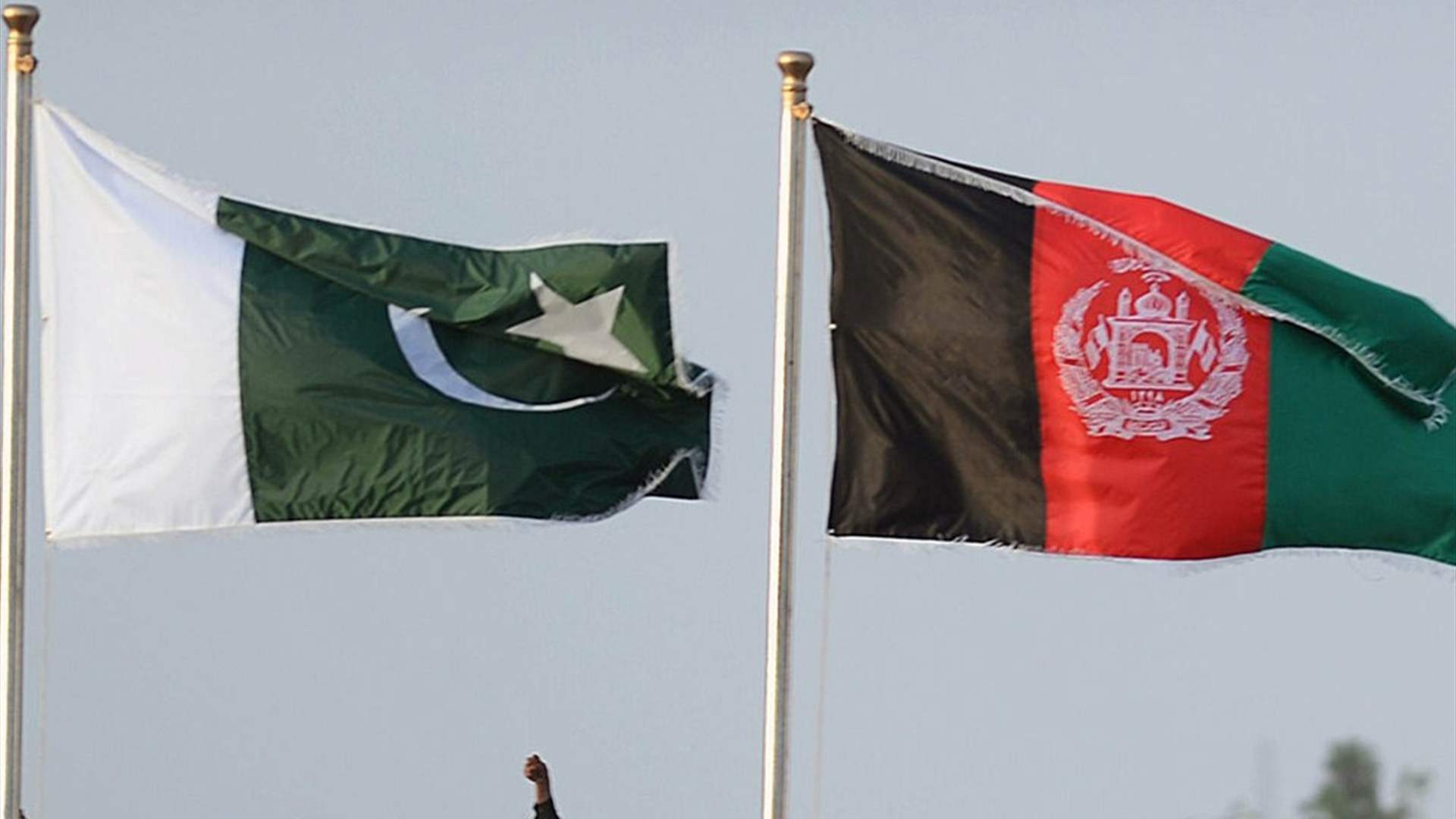 اتفاق بين باكستان وأفغانستان على "وقف مؤقت لإطلاق النار