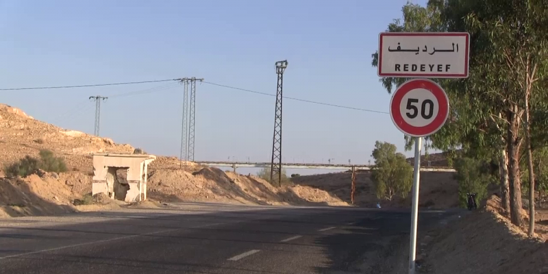 قفصة :‏ أهالي مدينة الرديف يطالبون  بضرورة تعزيز أسطول الحافلات لتأمين ‏سفرات منتظمة على مختلف الخطوط 