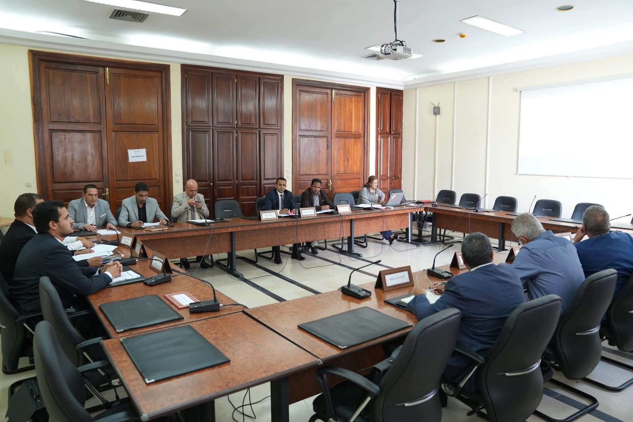 لجنة الدفاع والأمن تصادق على تقريرها حول الزيارة الميدانية إلى كل من المعبر الحدودي راس جدير بولاية مدنين والمعبر الحدودي الذهيبة بولاية تطاوين