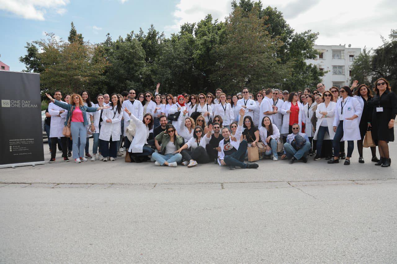 اليوم تنطلق الأيام الوطنيّة لصحة البصر وصحة الفم والأسنان بالوسط المدرسي في مختلف ولايات الجمهوريّة