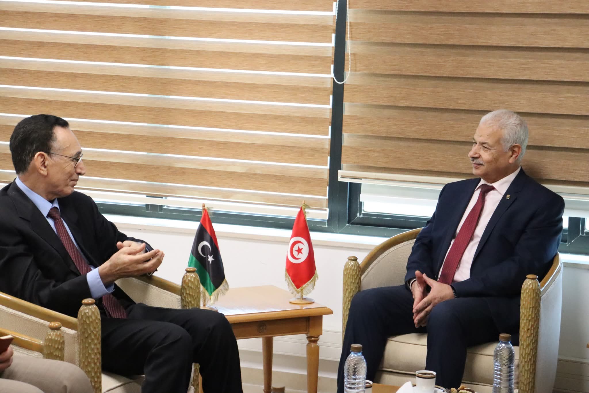 اجتماع وزاري تونسي ليبي للتباحث حول واقع وآفاق التعاون الاقتصادي والتجاري المشترك