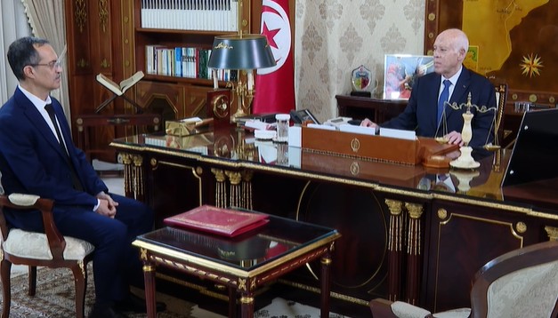 صابة زيت الزيتون: رئيس الدولة يُسدي تعليماته للوُقوف إلى جانب صغار الفلاّحين وتبسيط إجراءات حُصولهم على قُروض ميسّرة