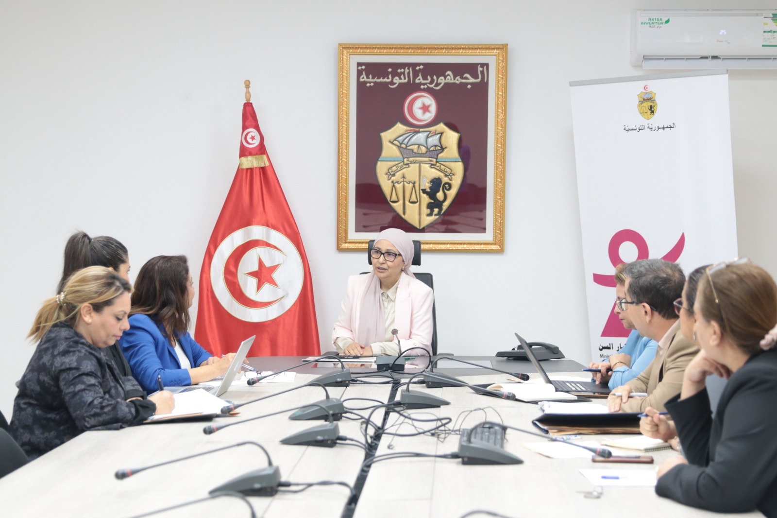 وزيرة الأسرة تبحث مع ممثلة صندوق الأمم المتحدة للسكان بتونس فرص الشراكة