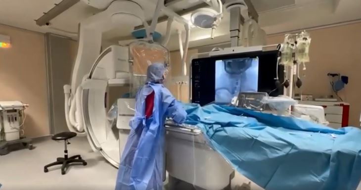 معهد طب الأعصاب بتونس: وحدة القسطرة الدماغية تعمل بجهازي قسطرة لمعالجة الجلطات الحادة