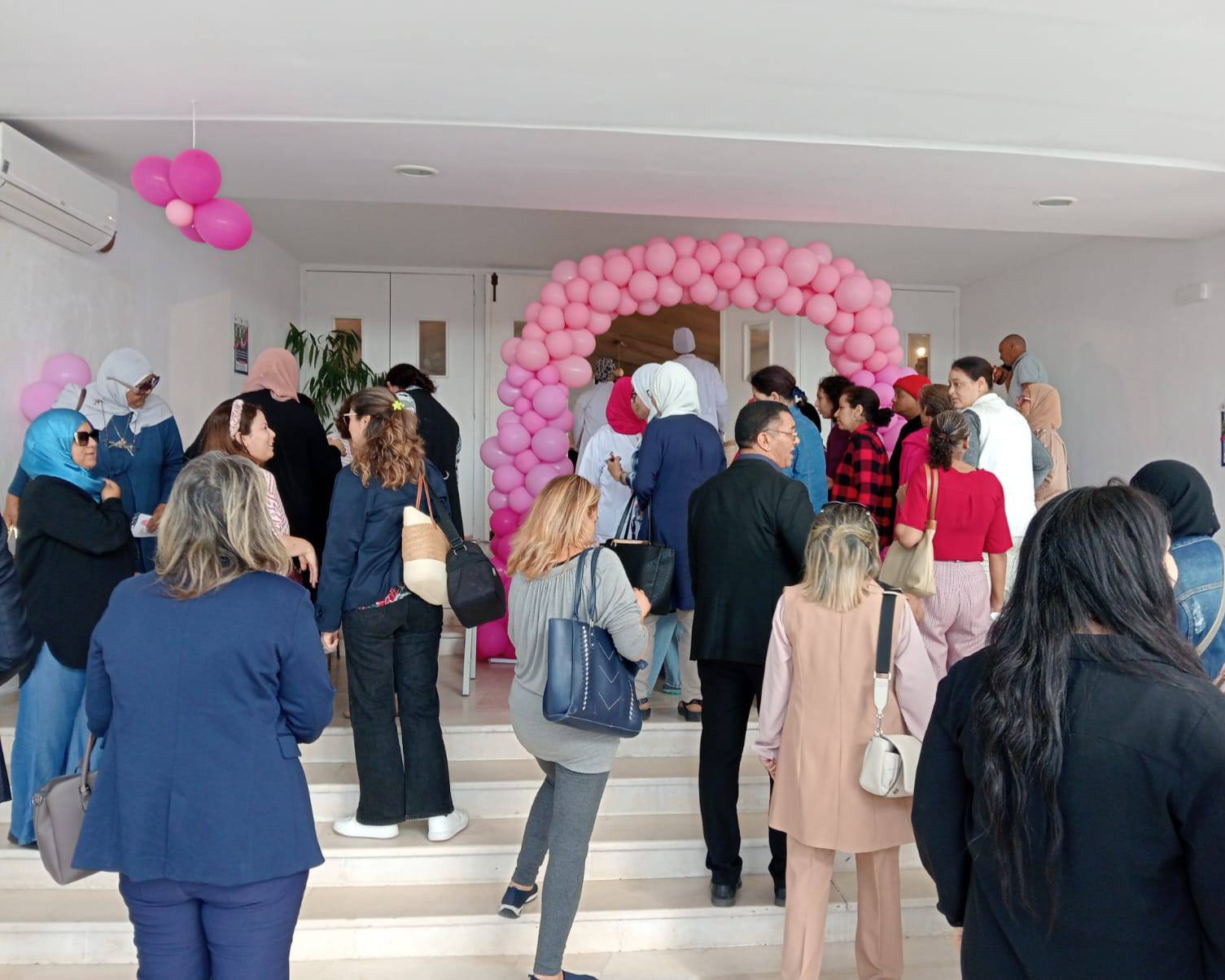 نابل: انتفاع 186 امرأة بخدمات قافلة صحية للكشف المبكر عن سرطان الثدي وسط مدينة نابل