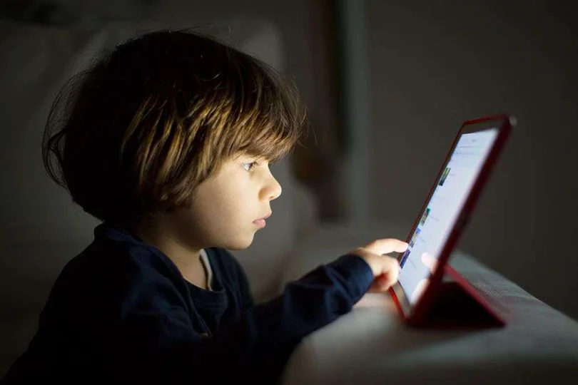 من أجل فضاء رقمي آمن للأطفال: تتويج المركز الوطني للإعلامية الموجّهة للطفل بجائزة عربية