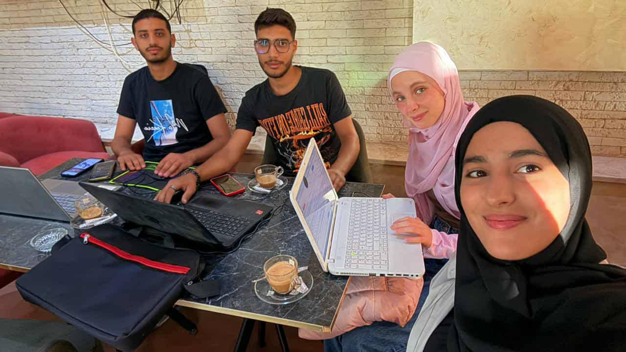 تتويج تلاميذ معهد الجم بالمرتبة الأولى وطنياً وتأهّلهم للنهائيات العالمية في مسابقة AAkrouti Innovation