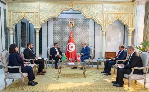 خلال لقائه المدير التنفيذي لمركز التميّز الإفريقي للأسواق الشاملة: وزير الخارجية يجدد اعتزاز تونس بانتمائها الإفريقي