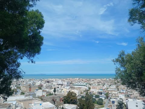 الحرارة في ارتفاع طفيف مع طقس مغيم