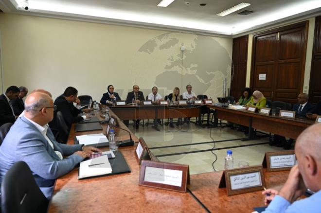 ممثلو هيئة الانتخابات يوضحون أمام لجنة برلمانية أسباب الترفيع في ميزانية الهيئة بأكثر من 20 بالمائة