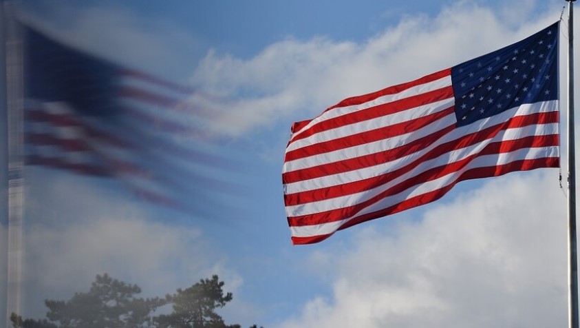 الولايات المتحدة تقلص عدد اللاجئين المسموح بدخولهم إلى 7500 سنويًا