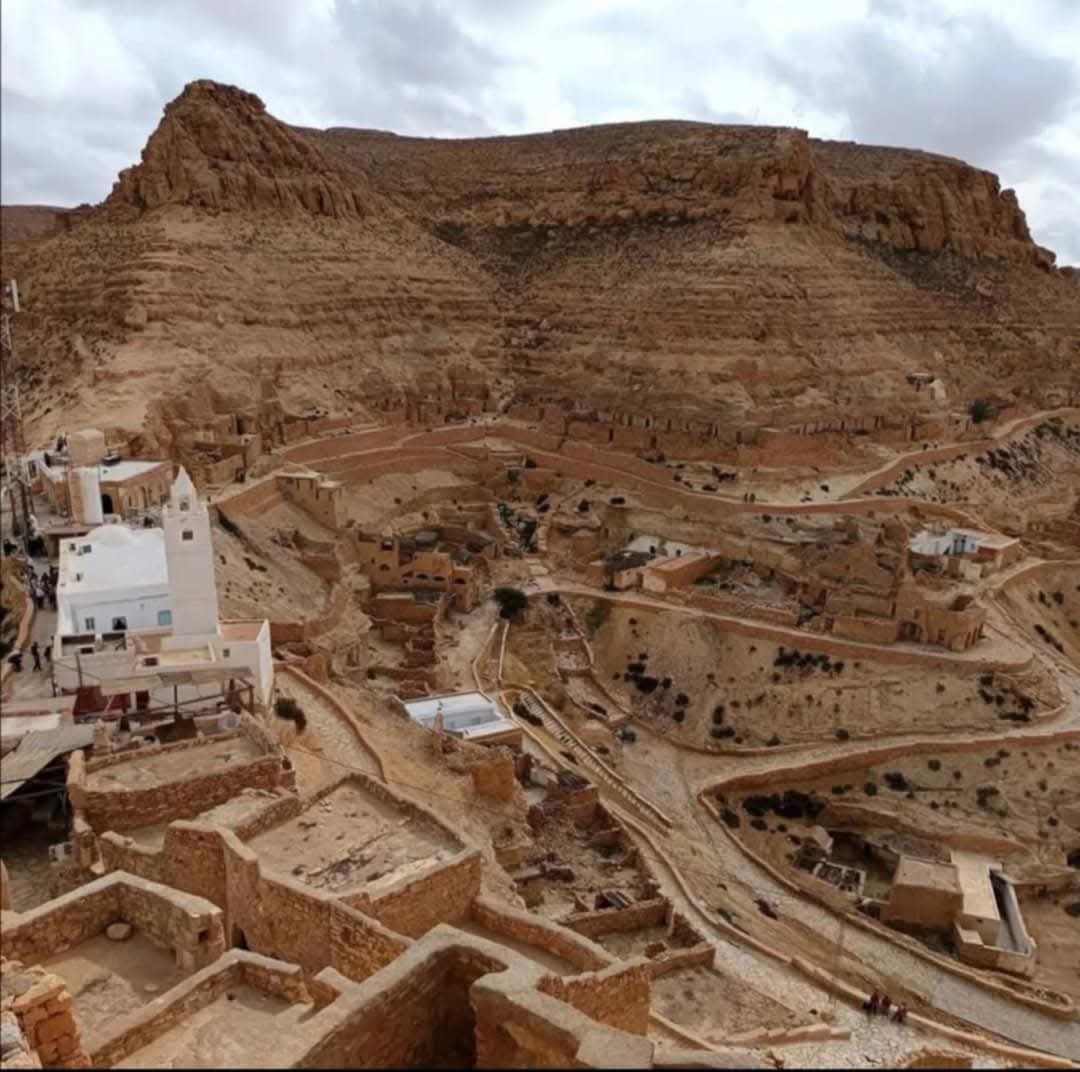 طقس أحيانا كثيف السحب بالشمال وجهة الساحل