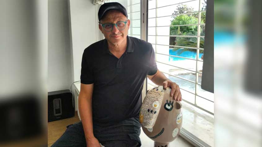 الفنان التشكيلي وليد الزواري يتوّج بالجائزة الكبرى للفنون التشكيلية لمدينة تونس