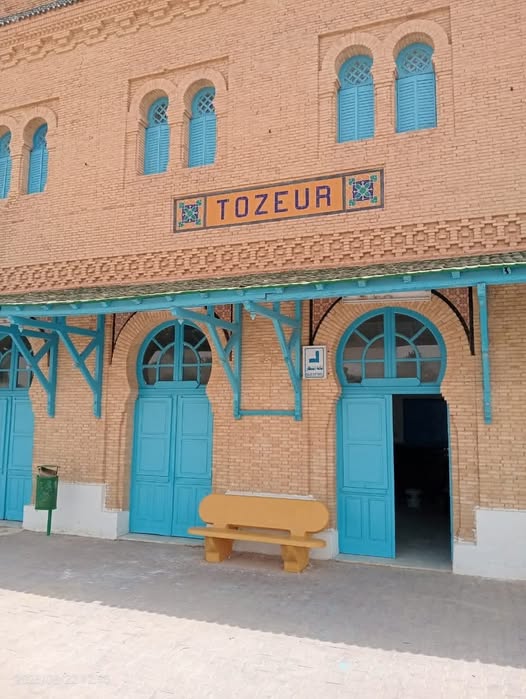 شركة السكك الحديدية: مواصلة تأمين السفرات بمحطة توزر مع عدم إمكانية استعمالها من قبل المسافرين بعد قرار غلقها