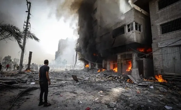 جيش الاحتلال الصهيوني يستمر في اعتداءاته على غزة ويواصل خرقه لاتفاق وقف إطلاق النار