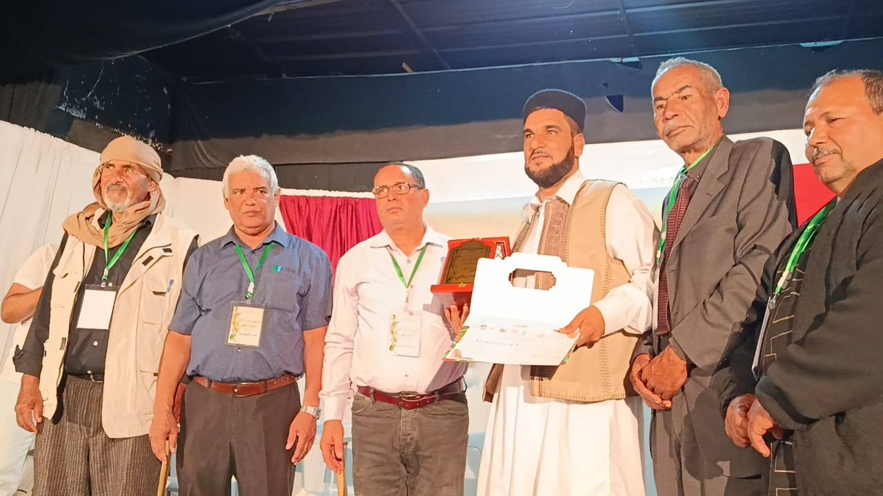 مهرجان دوز الدولي للشعر الشعبي: الشاعر الليبي فوزي محمد ضو يتوج بالجائزة الأولى