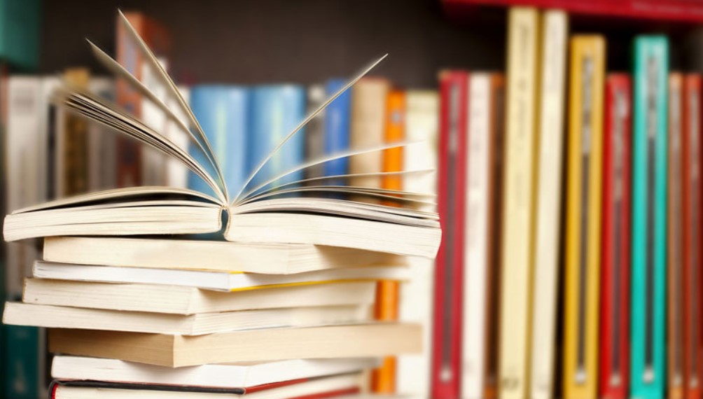 تتويج الفائزين في التصفيات النهائية للبطولة الوطنية للمطالعة في دورتها الرابعة