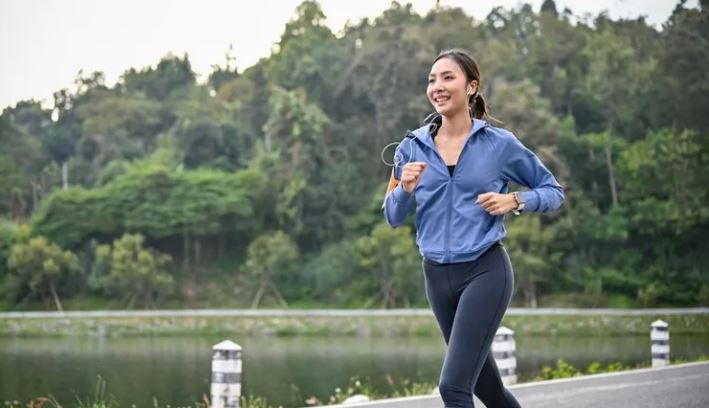 دراسة: ممارسة الرياضة قد يكون لها تأثير أكبر في حماية القلب لدى النساء