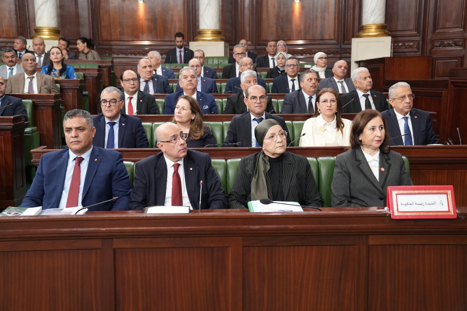 رئيسة الحكومة: الاقتصاد الوطني يسير نحو التعافي ونجاح تونس في رفع عديد التحديات والتعويل على قدراتها الذاتية