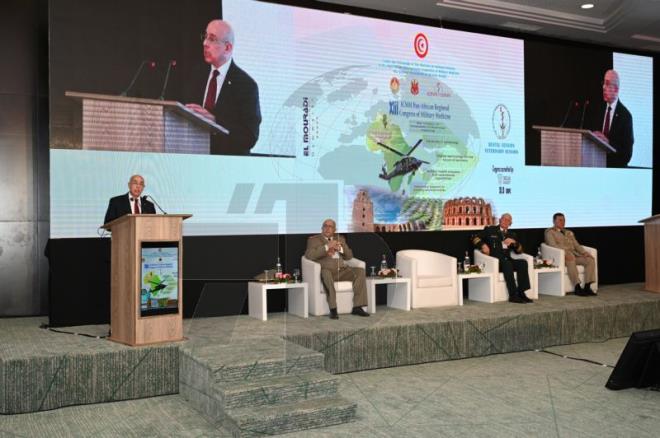 العاصمة: وزير الدفاع يفتتح المؤتمر الاقليمي الافريقي 13 للطبّ العسكري