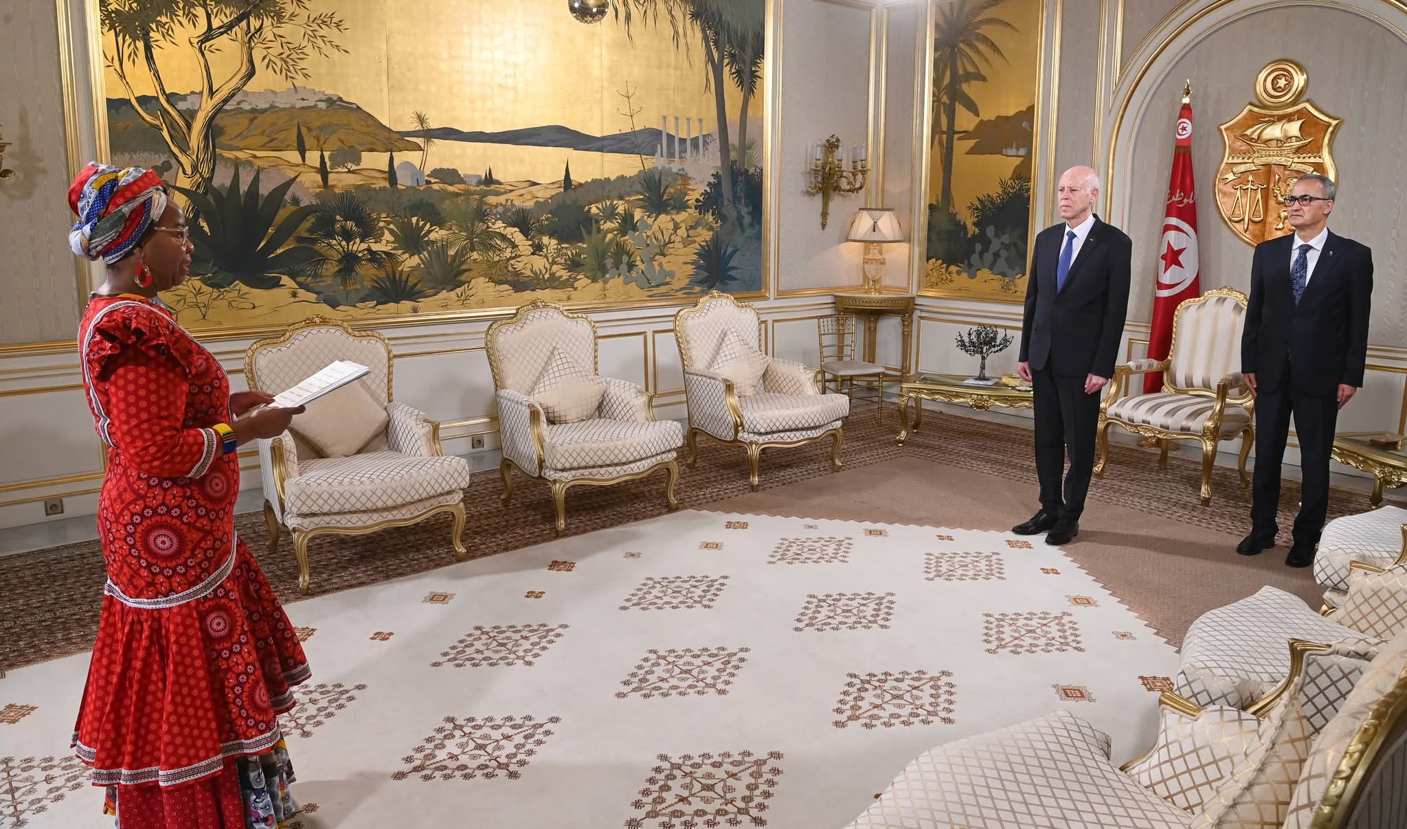 رئيس الجمهورية يتسلم اوراق اعتماد سفراء أجانب جدد بتونس