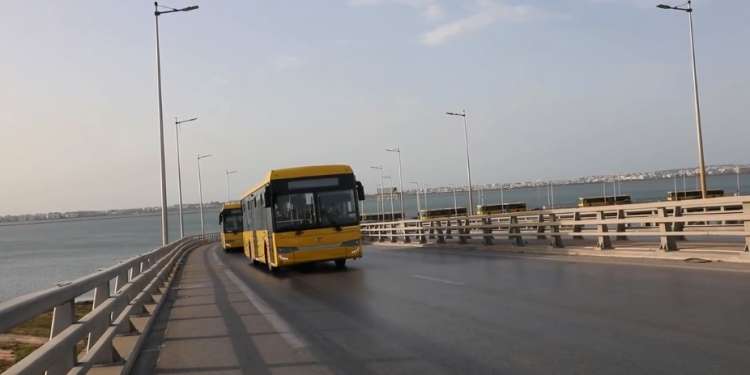 وزير الاقتصاد: سيتم اقتناء 418 حافلة إضافية و30 عربة مترو جديدة