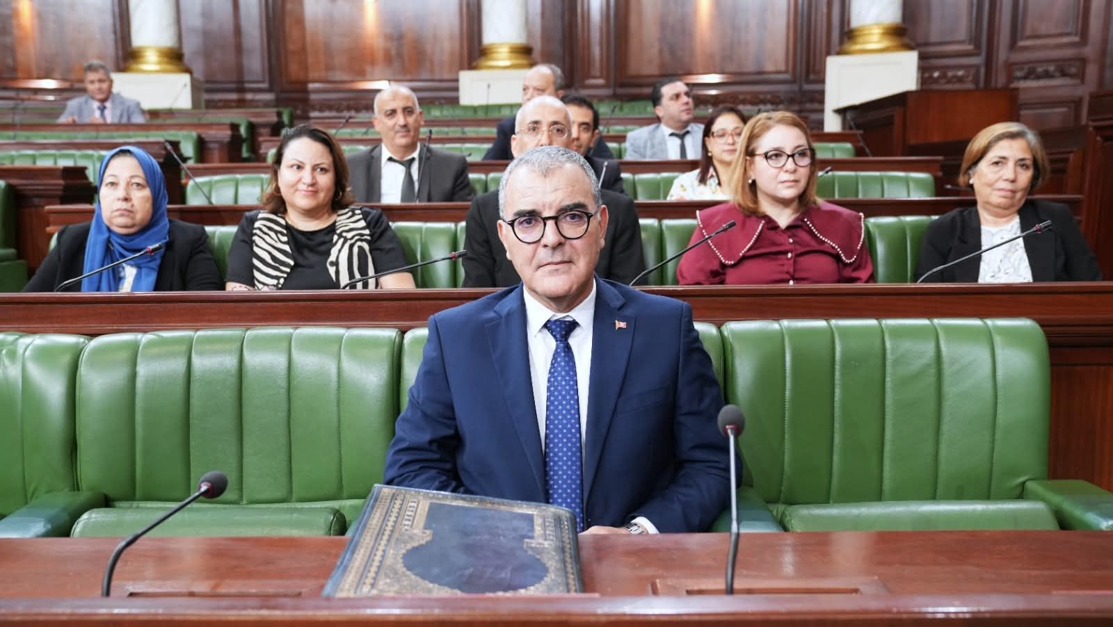 مشروع ميزانية الدولة 2026: بيان الحكومة تضمن اجراءات ومشاريع تنسجم مع التوجهات العامة للدولة